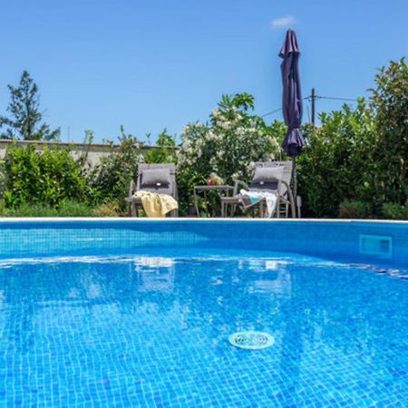 Studio Apartment With Pool Пула Экстерьер фото