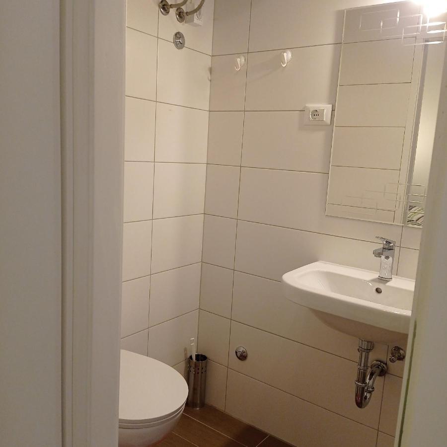 Studio Apartment With Pool Пула Экстерьер фото